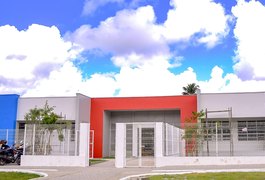 Luciano Barbosa entrega, nesta sexta (13), o CEI Sineide Pereira Campos, no Manoel Teles