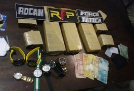 Após perseguição, PM prende dupla suspeita de tráfico de drogas em Arapiraca