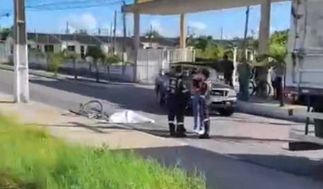 Mulher tem cabeça esmagada por carreta na parte alta de Maceió