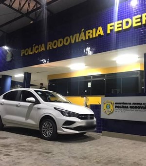Vídeo. PRF Alagoas prende trio por associação criminosa e receptação, na BR 101