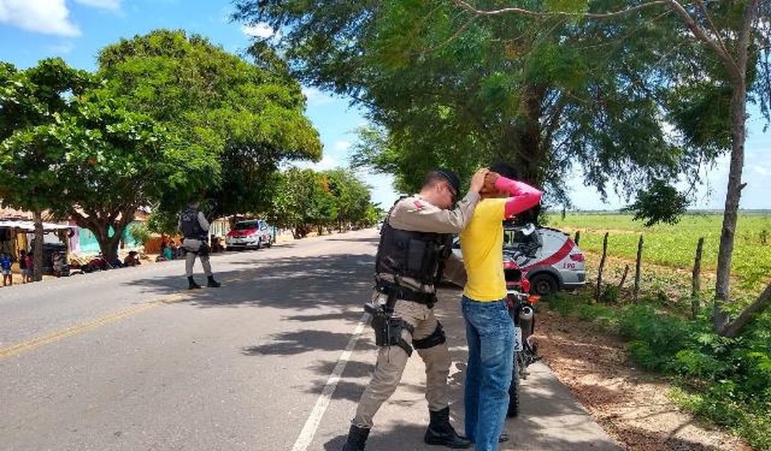 Operação da Polícia Militar de Alagoas realiza blitz em pontos estratégicos das rodovias estaduais