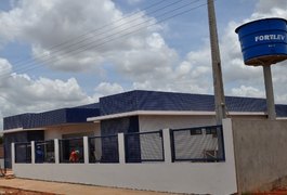 Homens armados invadem posto de saúde do Carrasco e roubam veículo e pertences