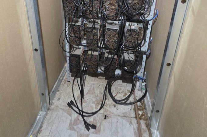 Polícia Civil desarticula quatro fazendas de mineração ilegal de criptomoedas em Porto Real do Colégio