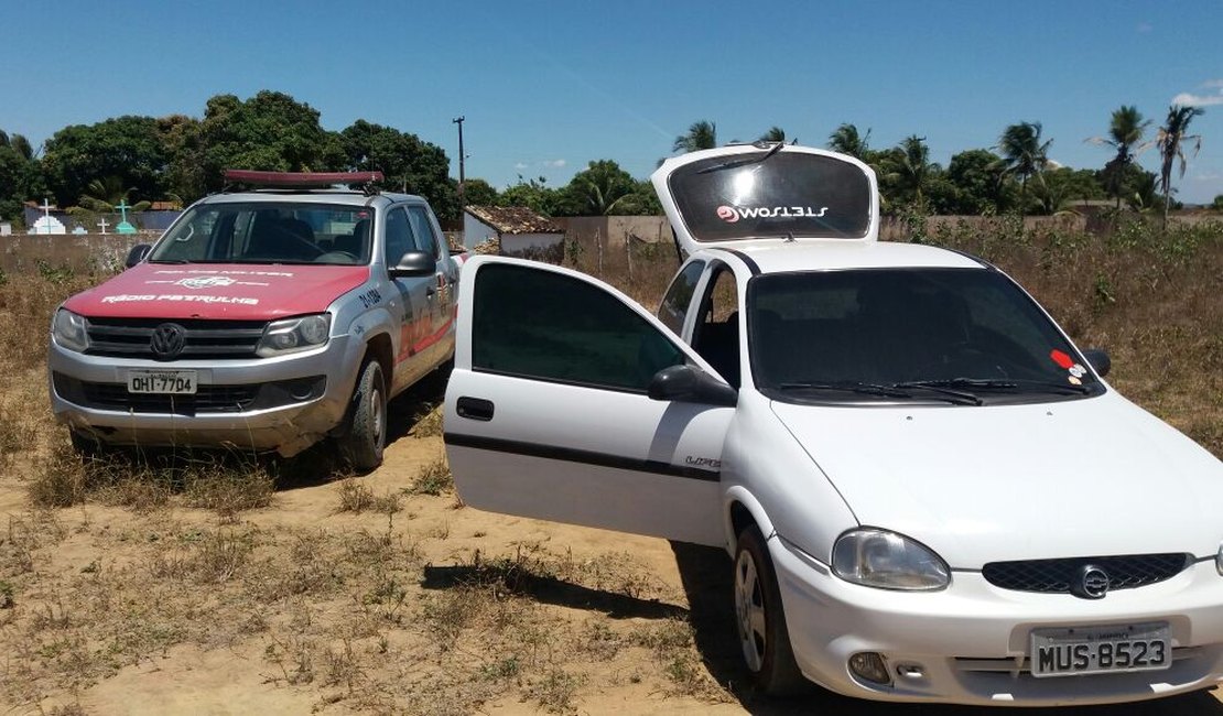Rádio Patrulha recupera veículo abandonado em Arapiraca