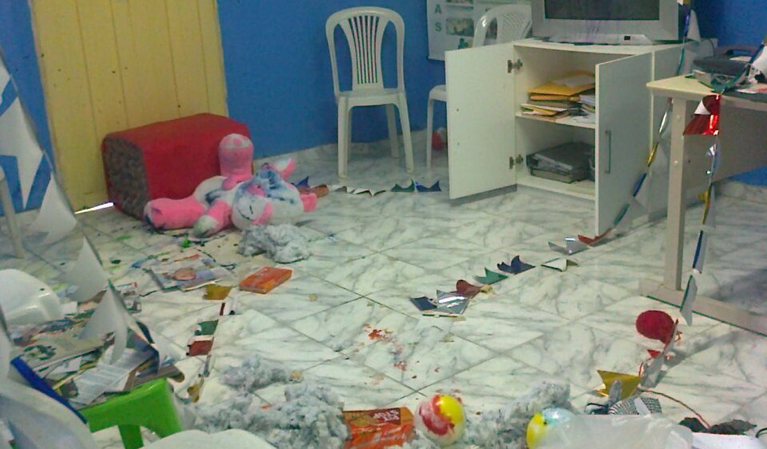 Criminosos arrombam e furtam prédio da Prefeitura de Arapiraca na Canafístula