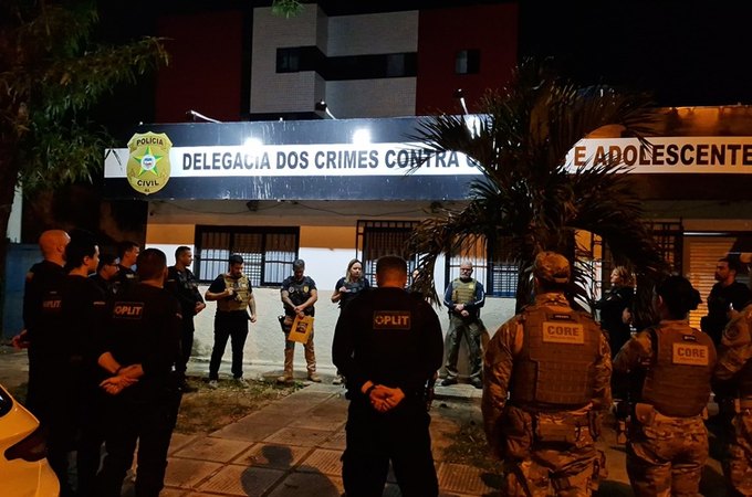 Operação deflagrada em Maceió cumpre mandados de prisão contra acusados de crimes contra crianças e adolescentes