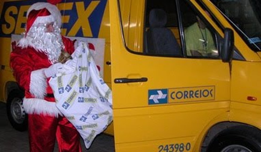 Papai Noel dos Correios inicia etapa de recebimento de cartinhas