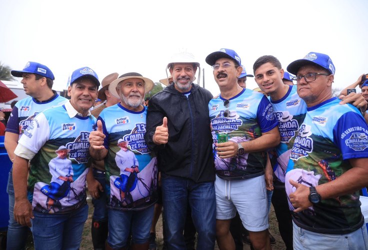 São Sebastião celebra tradição e reúne ﻿milhares de pessoas na 13ª Cavalgada dos Amigos do Zé Pacheco