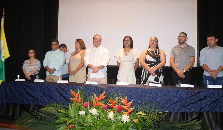 VÍDEO: Novos gestores das unidades de ensino do município tomam posse em Arapiraca