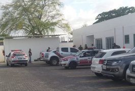 Operação cumpre mandados contra homicidas na orla lagunar de Maceió