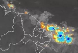 Previsão do tempo aponta chuva intensa para este final de semana em AL