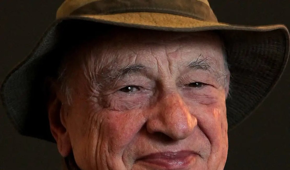 Edgar Morin, filósofo francês, morre aos 104 anos de idade
