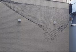 Criança de 4 anos cai de 10º andar de prédio no ES