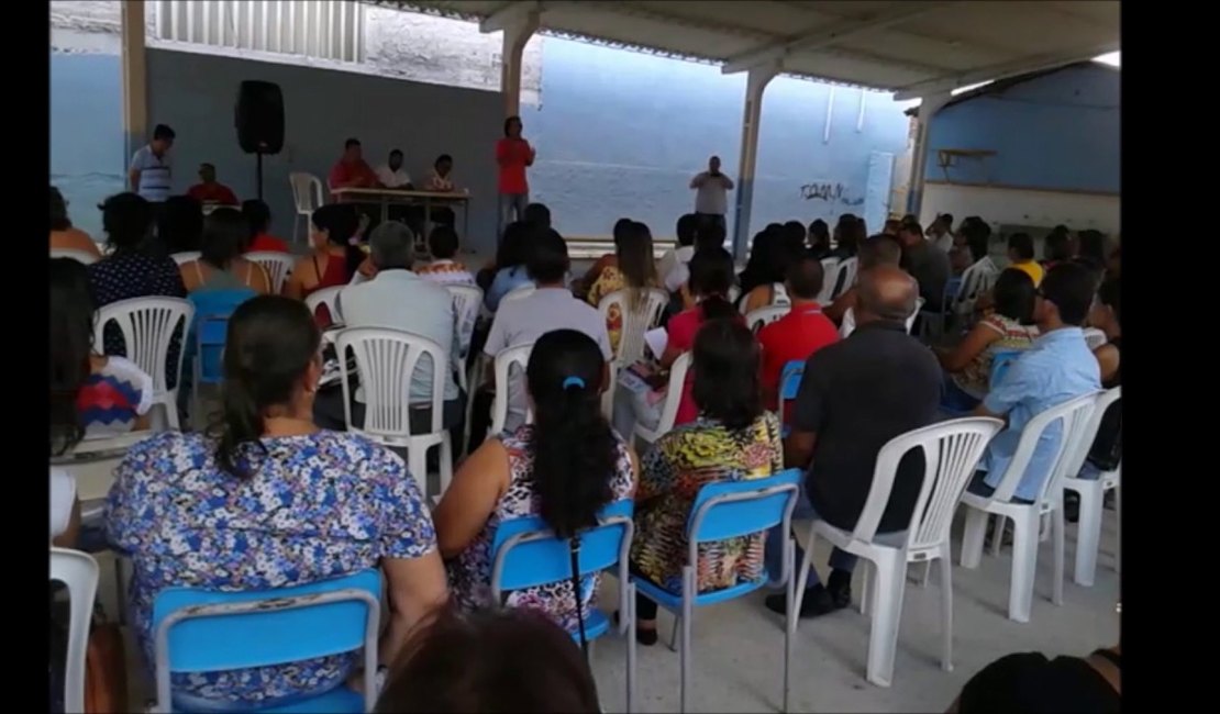 Sinteal convida pais de alunos para lutar em defesa da Educação em Arapiraca