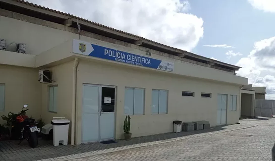Mulher vê feto humano na boca de cachorro e aciona polícia no Sertão de Pernambuco