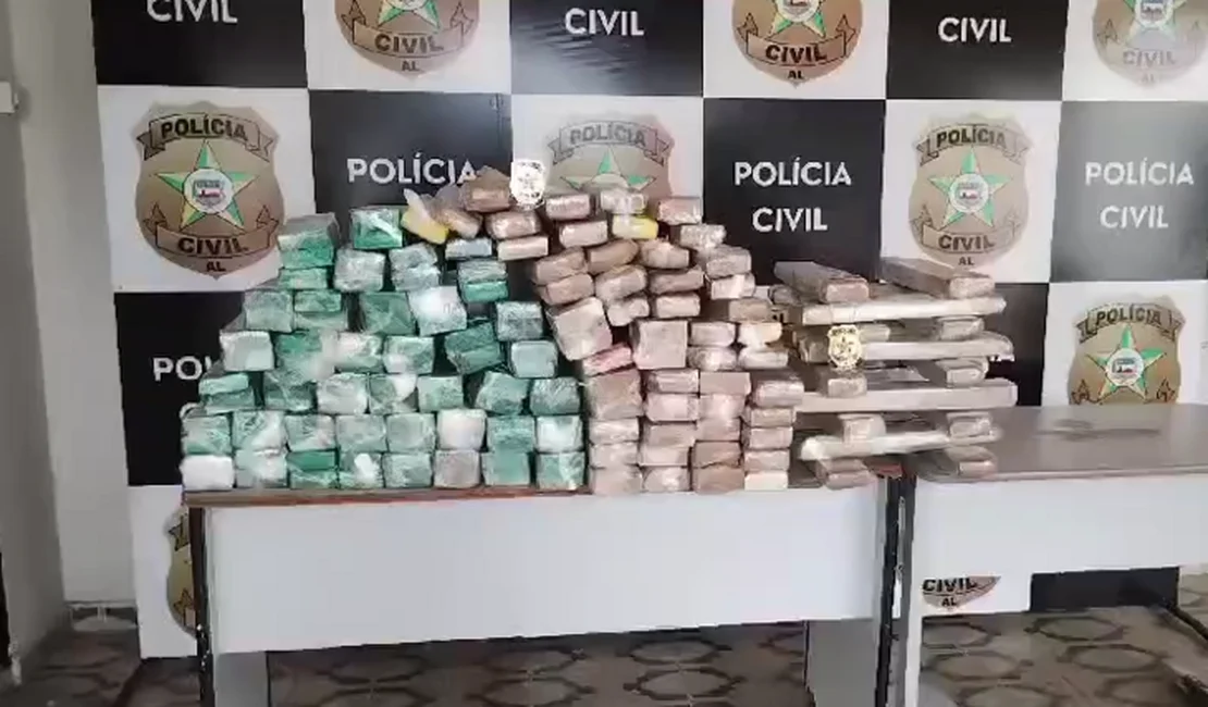 Polícia Civil apreende 160kg de maconha transportados em ônibus clandestino em São Sebastião