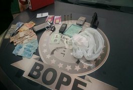 Operação cumpre mandados e prende seis envolvidos em crimes em diversos bairros de Maceió