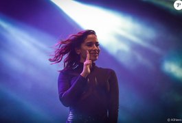 Anitta avalia carreira internacional: 'Até julho não tem projeto em português'