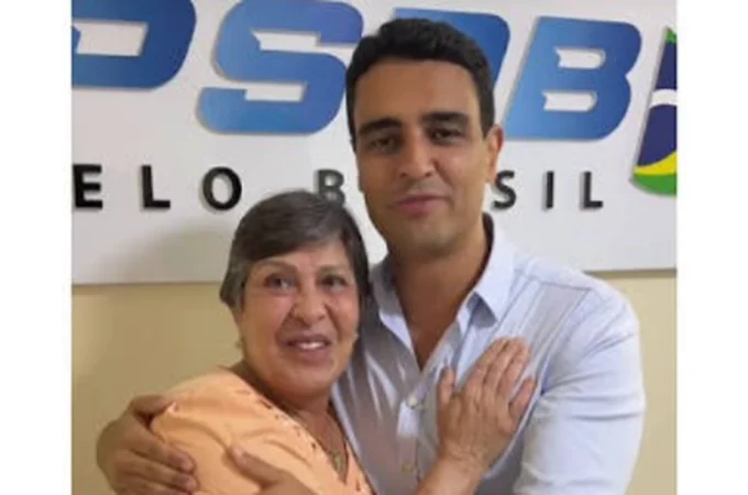 Célia Rocha mantém condição para disputar eleição ao lado de JHC: “Ou serei vice ou apoiadora”