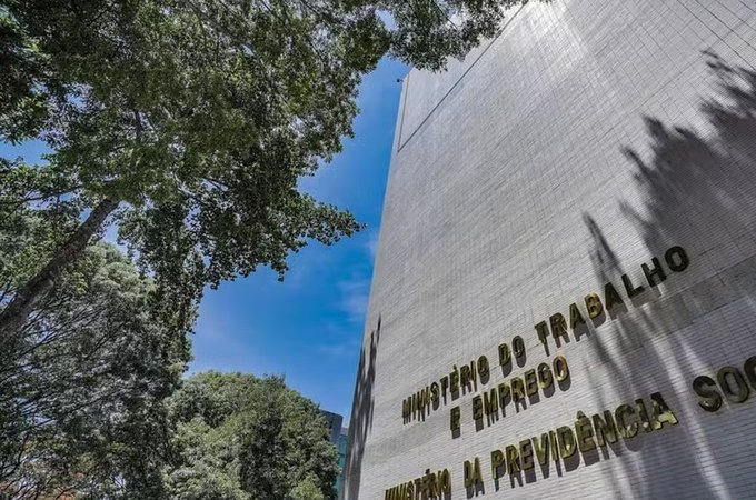 Ministério da Previdência terá concurso público; confira número de vagas e salários