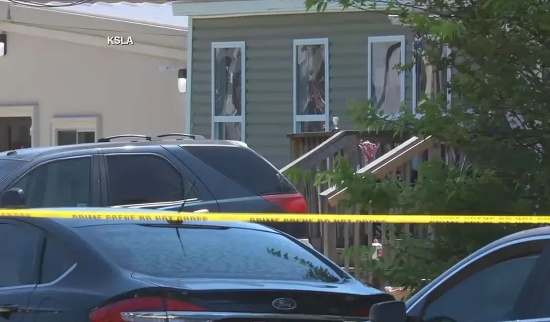 Homem invade casas e mata oito crianças a tiros, incluindo bebê de 1 ano