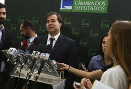 Deputado que faltar às sessões terá salário descontado, diz presidente da Câmara
