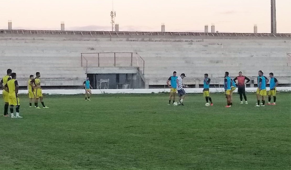 ASA enfrentará o Murici neste domingo dos pais, no Estádio Rei Pelé