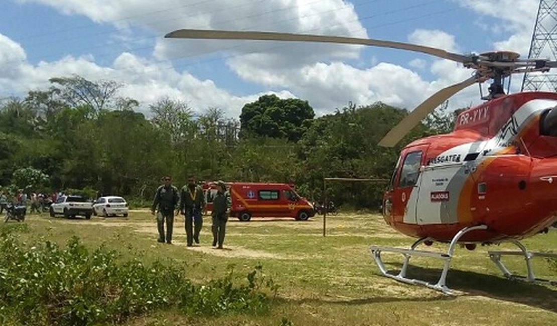 Corpo de Bombeiros faz buscas a adolescente que se afogou no Rio Mundaú, em União