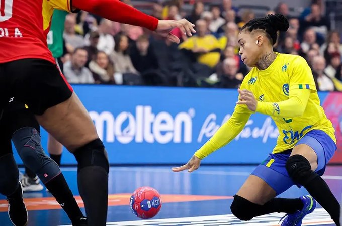 Brasil avança para quartas no Mundial de handebol feminino