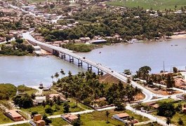 Jovem morre após troca de tiros com a polícia na Barra de Santo Antônio