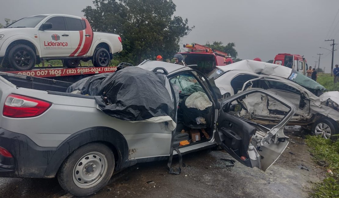 Homem que teve baço e intestino perfurados em colisão que matou motorista segue internado em Arapiraca