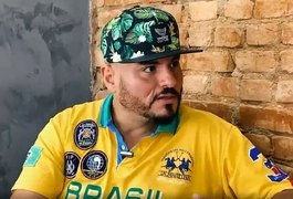 Polícia prende humorista Carlinhos Mendigo, que estava foragido desde 2022 e deve ﻿mais de R$ 240 mil de pensão