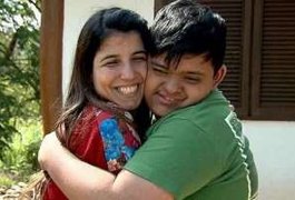 Ex-mulher de Caio Blat explica por que o proíbe de ver o filho há 12 anos