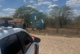 Dois homens são mortos a tiros na saída do Presídio do Agreste, em Girau do Ponciano