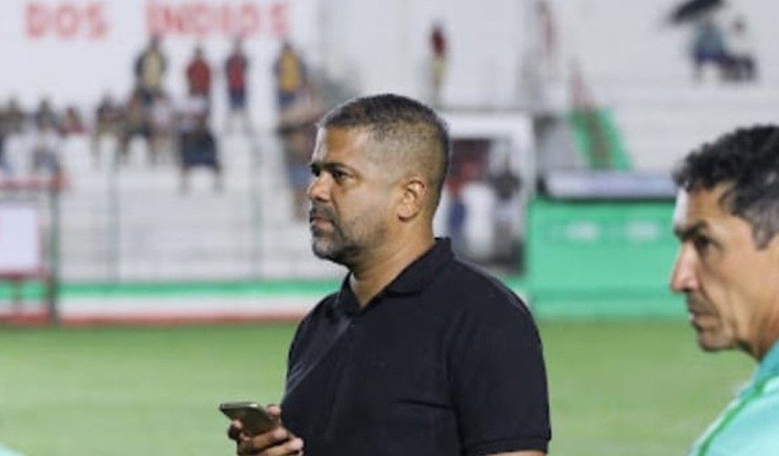 CSE confirma a saída do técnico Rommel Vieira, do executivo de futebol e de atacante