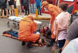 Motociclista é baleado ao parar em semáforo e morre na UPA em Palmeira dos Índios