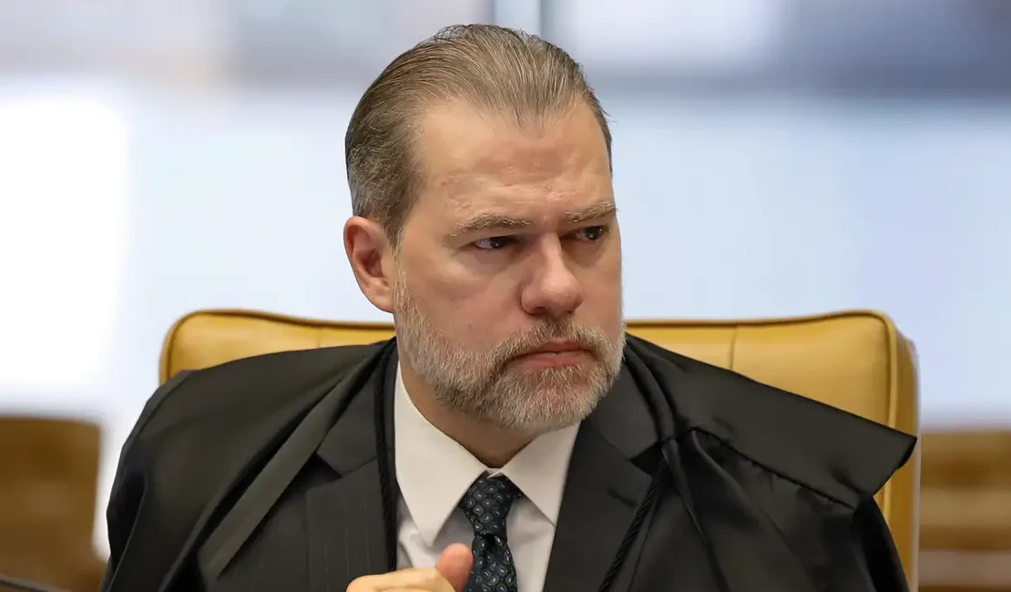 PF pede a Fachin suspeição de Toffoli no inquérito do Banco Master