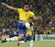 Fred entra para a história ao marcar o 1º gol no novo Maracanã