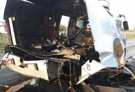 Bandidos explodem carro-forte e levam todo dinheiro na BR-423, em Inhapi