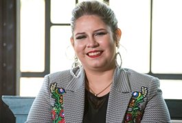 Marília Mendonça lança DVD e fala de fama: 'Muita coisa ainda me assusta'