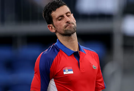 Djokovic pode ter fraudado exame de Covid, diz televisão britânica