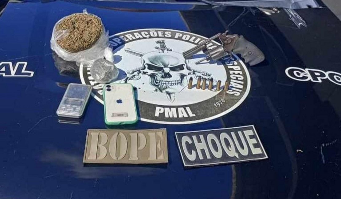 Troca de tiros com a polícia resulta na morte de suspeito de matar jovem na praia da Barra de São Miguel