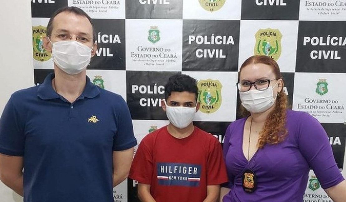 Estudante que teve material de estudos doados por policiais é aprovado em medicina