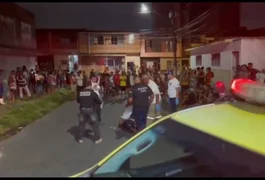 Jovem é assassinado a tiros por dupla criminosa em via pública em Maceió