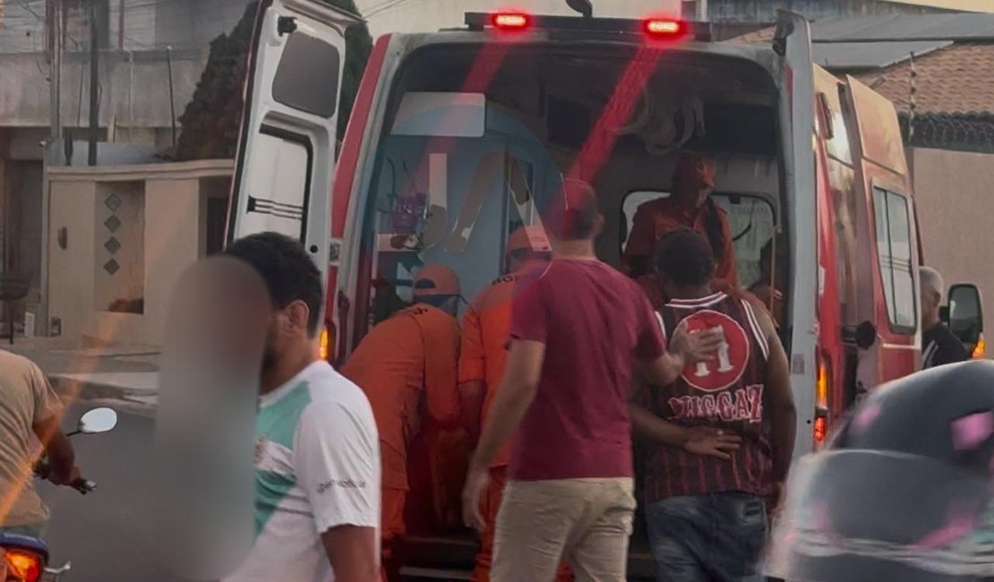 Cinco pessoas ficam feridas em batida de frente na zona rural de Arapiraca