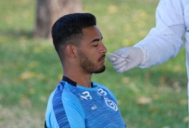 10 atletas do Goiás testam positivo para covid-19 e jogo contra o São Paulo é adiado