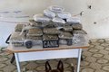 Polícia Militar apreende mais de 10 kg de maconha em mala abandonada dentro de ônibus em Arapiraca