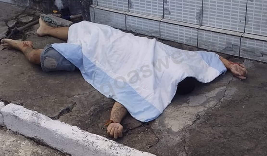 Jovem é executado com vários disparos ao lado de cemitério em São Miguel dos Campos