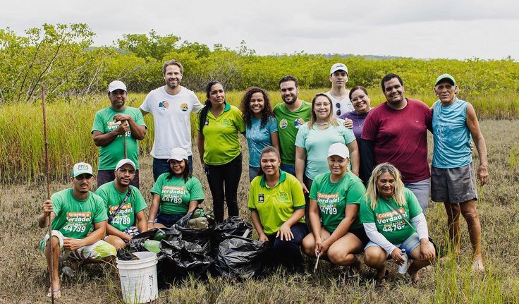 Davi Maia visita projeto de reflorestamento na Lagoa Mundaú