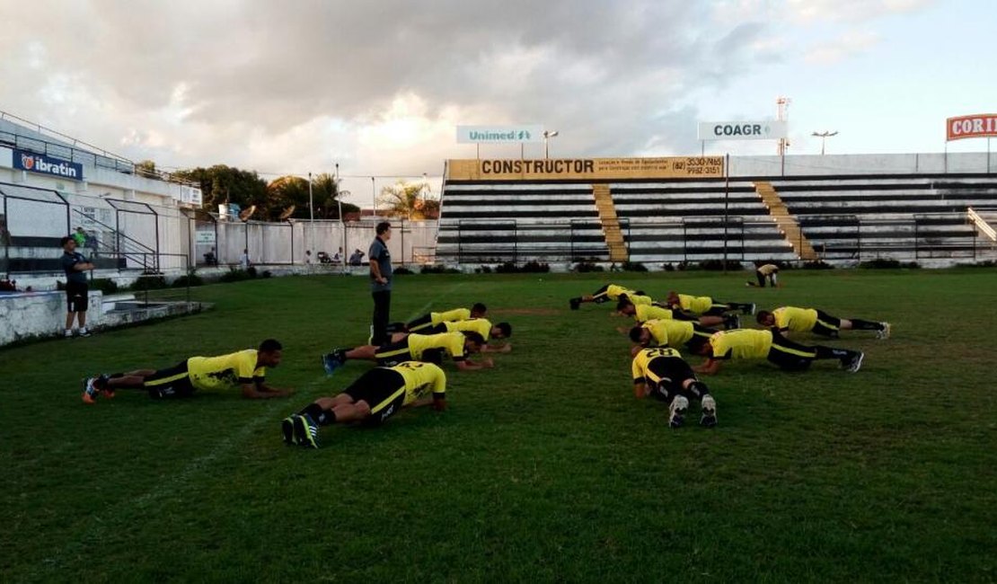 Alvinegros iniciaram nesta terça-feira os preparativos para o confronto contra o River